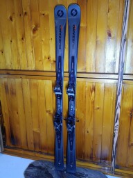 LYŽE BLIZZARD QUATTRO RS 167CM